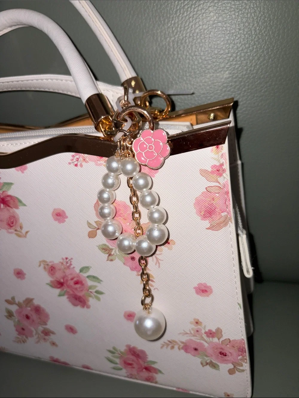 Grossi 🆕 York Floral Pearl Charm White & Pink Tote Bag